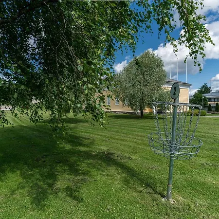 Sannasin Kartano 3* Sannas